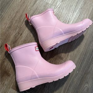 Hunter women’s original play short rain boot - soft pink size 5